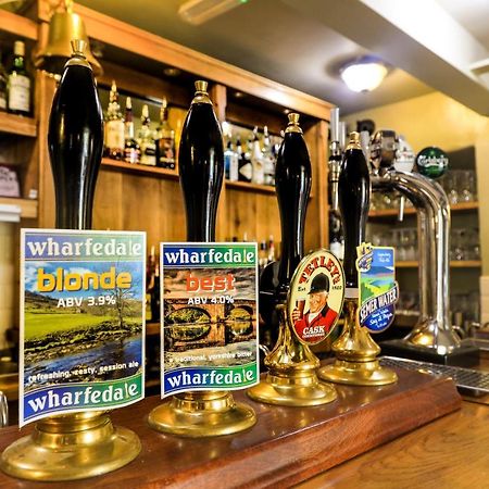The Blue Bell Inn Kettlewell Extérieur photo