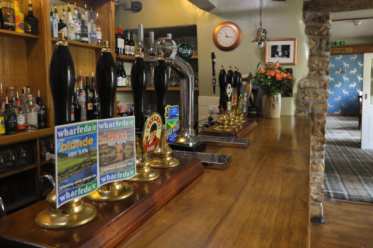 The Blue Bell Inn Kettlewell Extérieur photo